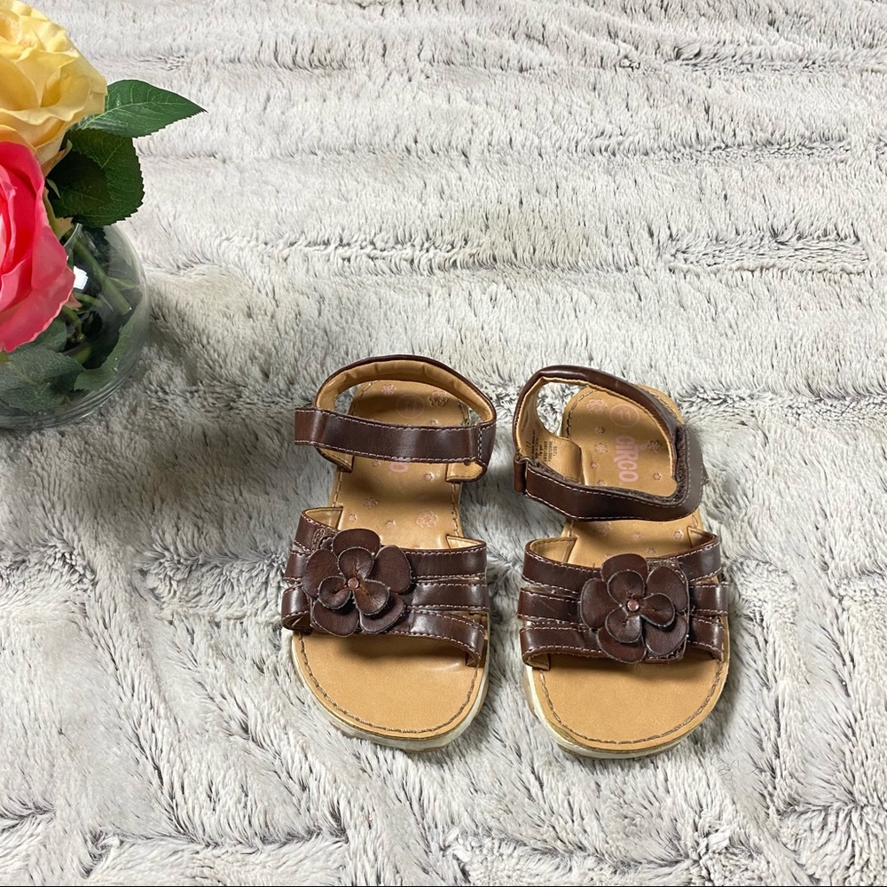 Girls Brown Walking Sandals Sz 11